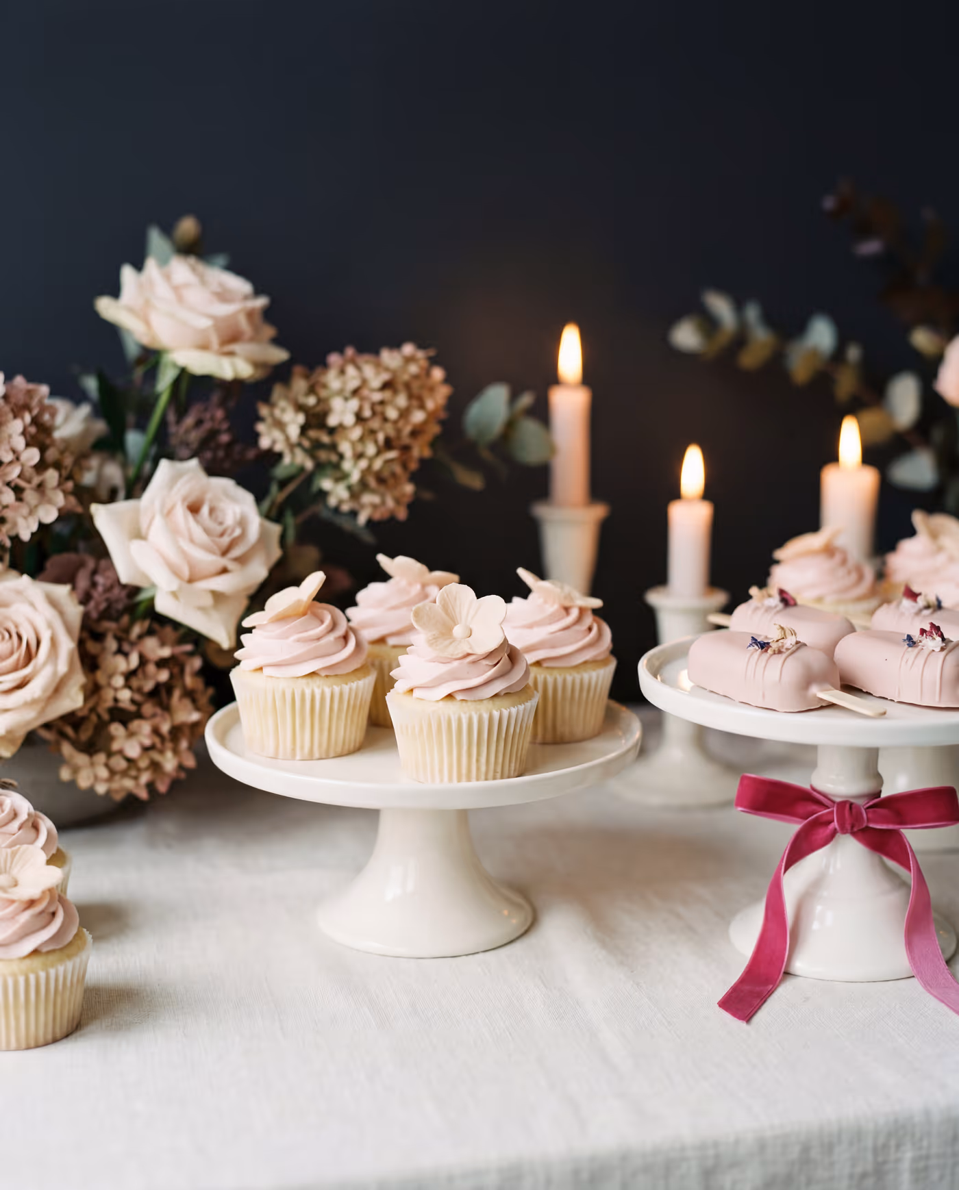 Cupcakes und Cakepopsicles mit zarter Blush-Glasur — Atelier Glamelia